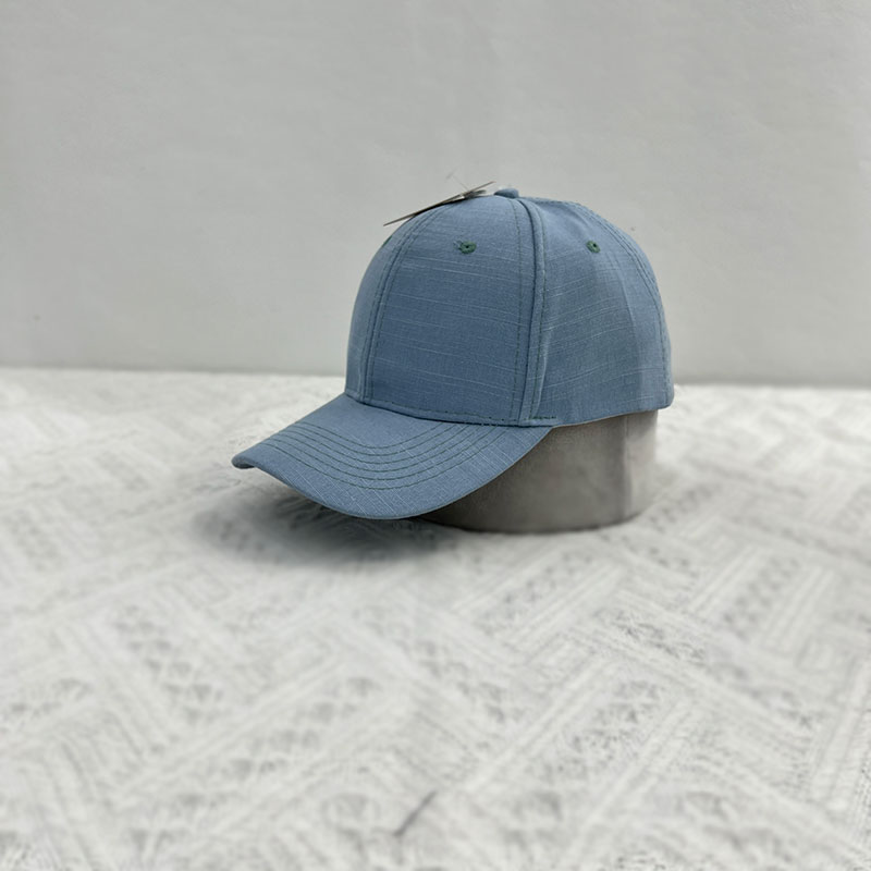 Women's baseball caps, outdoor running sports, leisure and sunshade men's new cotton and linen baseball caps Application Scenario