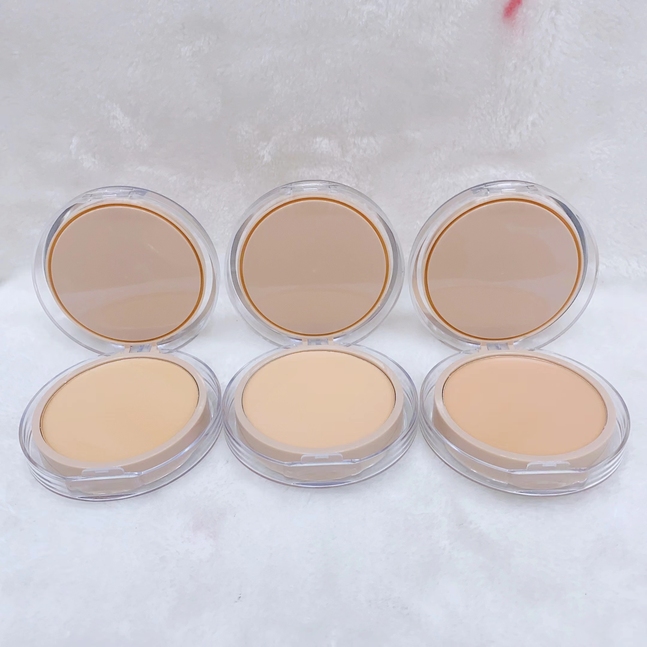 IMAN OF NOBLE brand cross-border 2023 new three-layer powder concealer + powder mirror Application Scenario