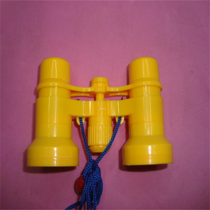 Toy binoculars for students