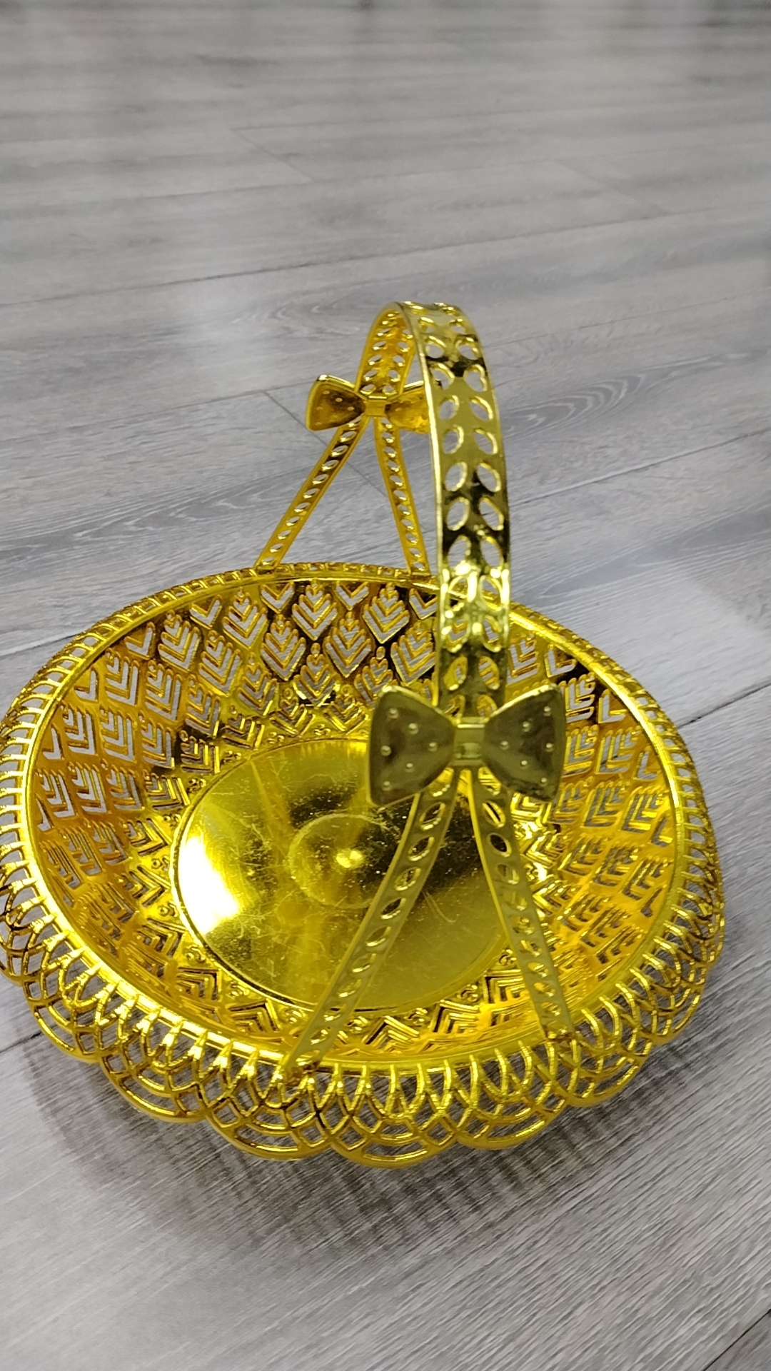 European Plated Gold Fruit Plate Decoration Home Decoration Fashion Hand Vegetables And Fruits Blue Round Bow Inlaid With Blue Application Scenario