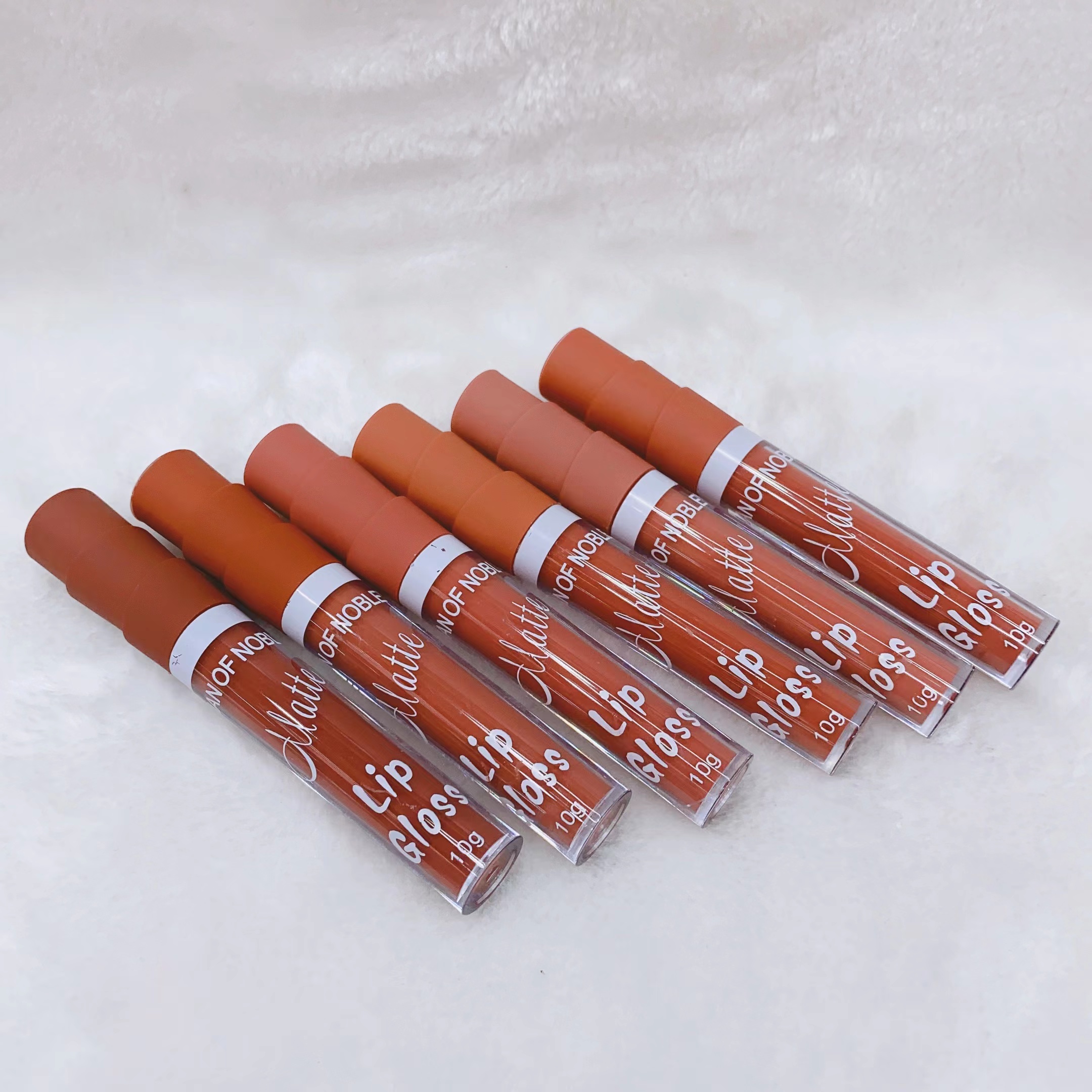 IMAN OF NOBLE 2023 new Non-stick cup lip gloss Long-lasting makeup nude color lip gloss Application Scenario
