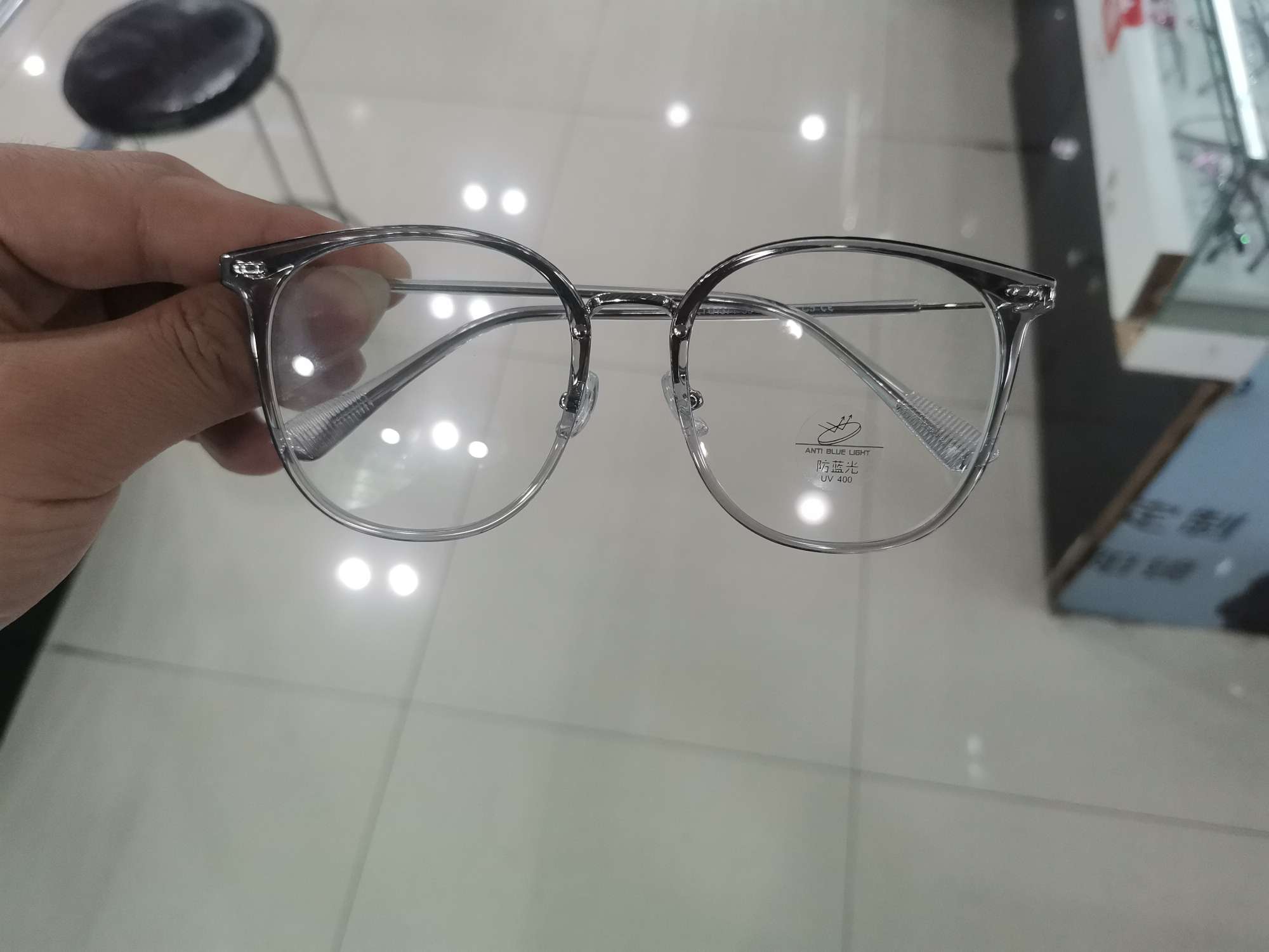 Plain Lens