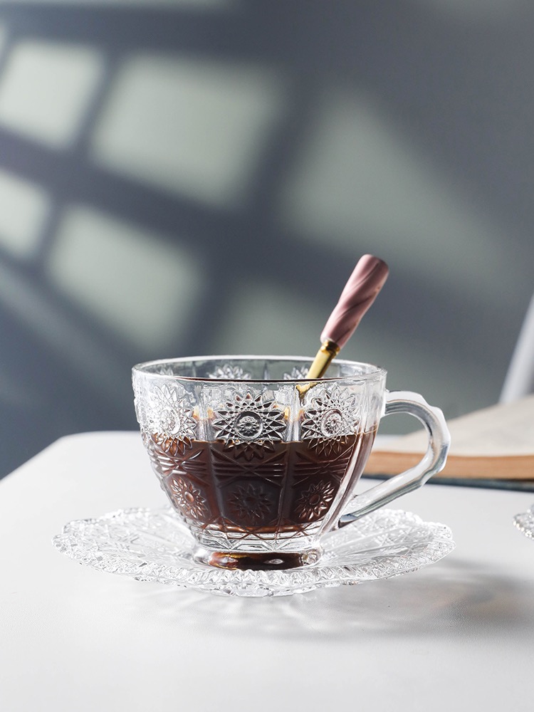 Vintage Home Hanging Ear Coffee Cup With Saucer Small Exquisite Transparent Glass Afternoon Teacup Ladies European Ins Style Transparent