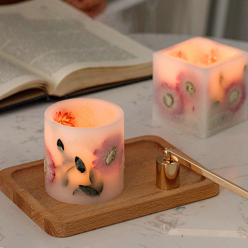 Factory Direct Sales Eternal Life Flower Scented Candle Gift Box Fragrance Essential Oil Set Soy Wax Valentine's Day Gift Cup Wax Custom Wholesale Application Scenario