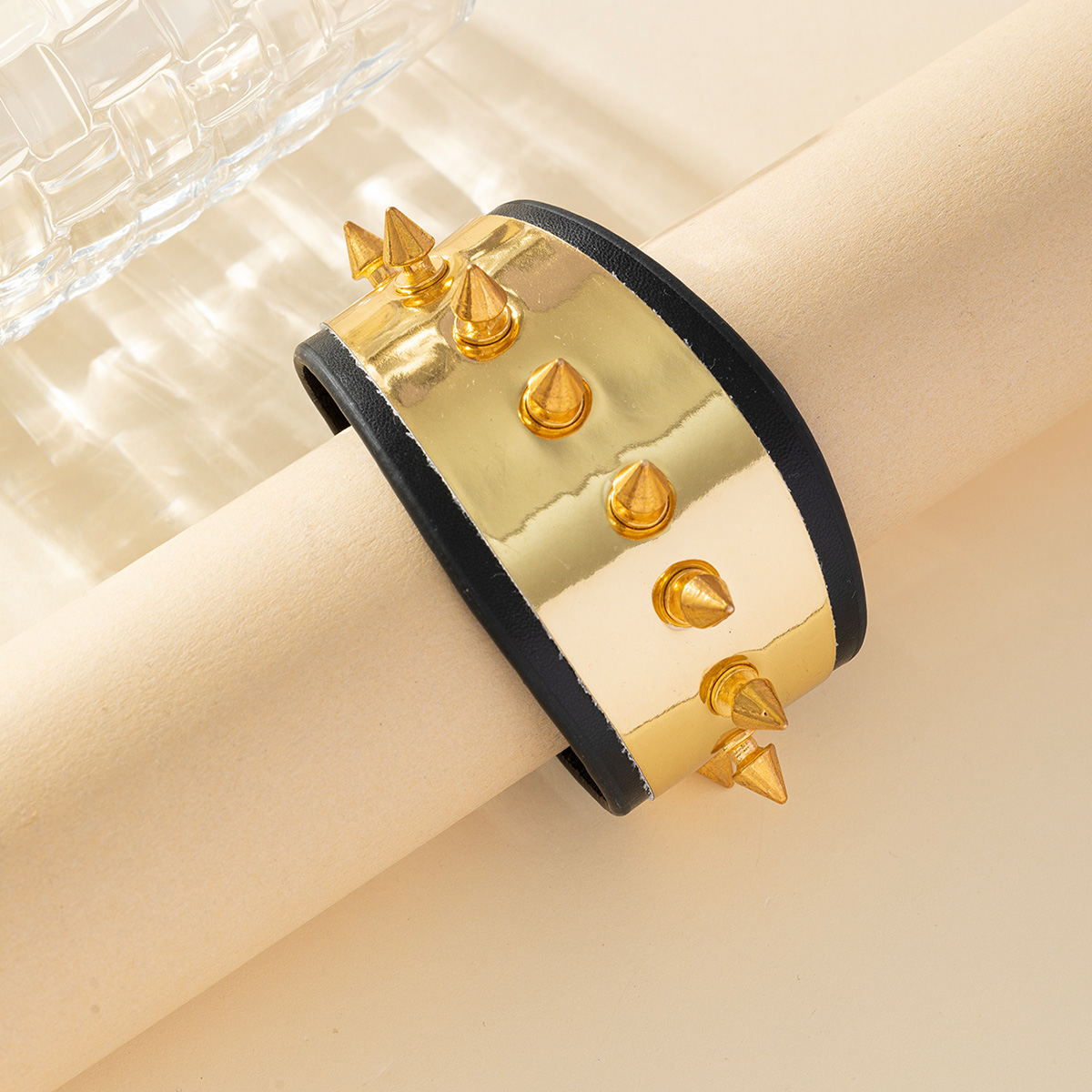Cross-border over-the-top Gothic geometric hand embellishments leather rivets countercolor punk retro bracelet Trend bracelet