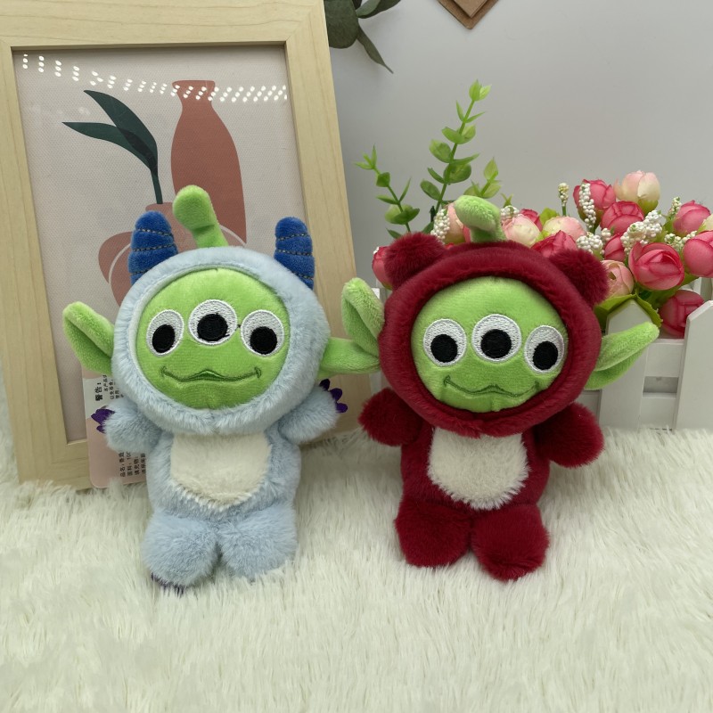 Creative cartoon three-eyes monster plush doll car keychain personality cute little monster plush satchel pendant