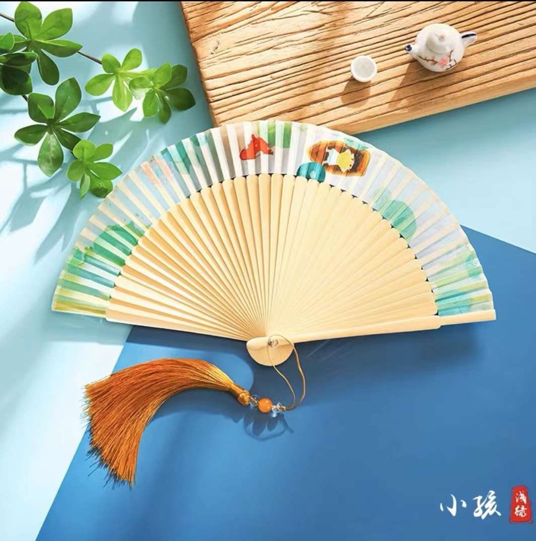 18Cm Large Row Folding Fans Children's Folding Fans Decorative Folding Fans Portable Folding Fans Women's Folding Fans Specification drawing