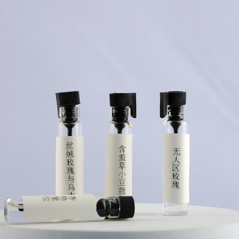 Niche Aromatherapy Sample Big Brand Test Fragrance For Men And Women Durable Deodorant Fresh Light Fragrance Trial Set No Man's Area Rose 2Ml Perfume Wholesale