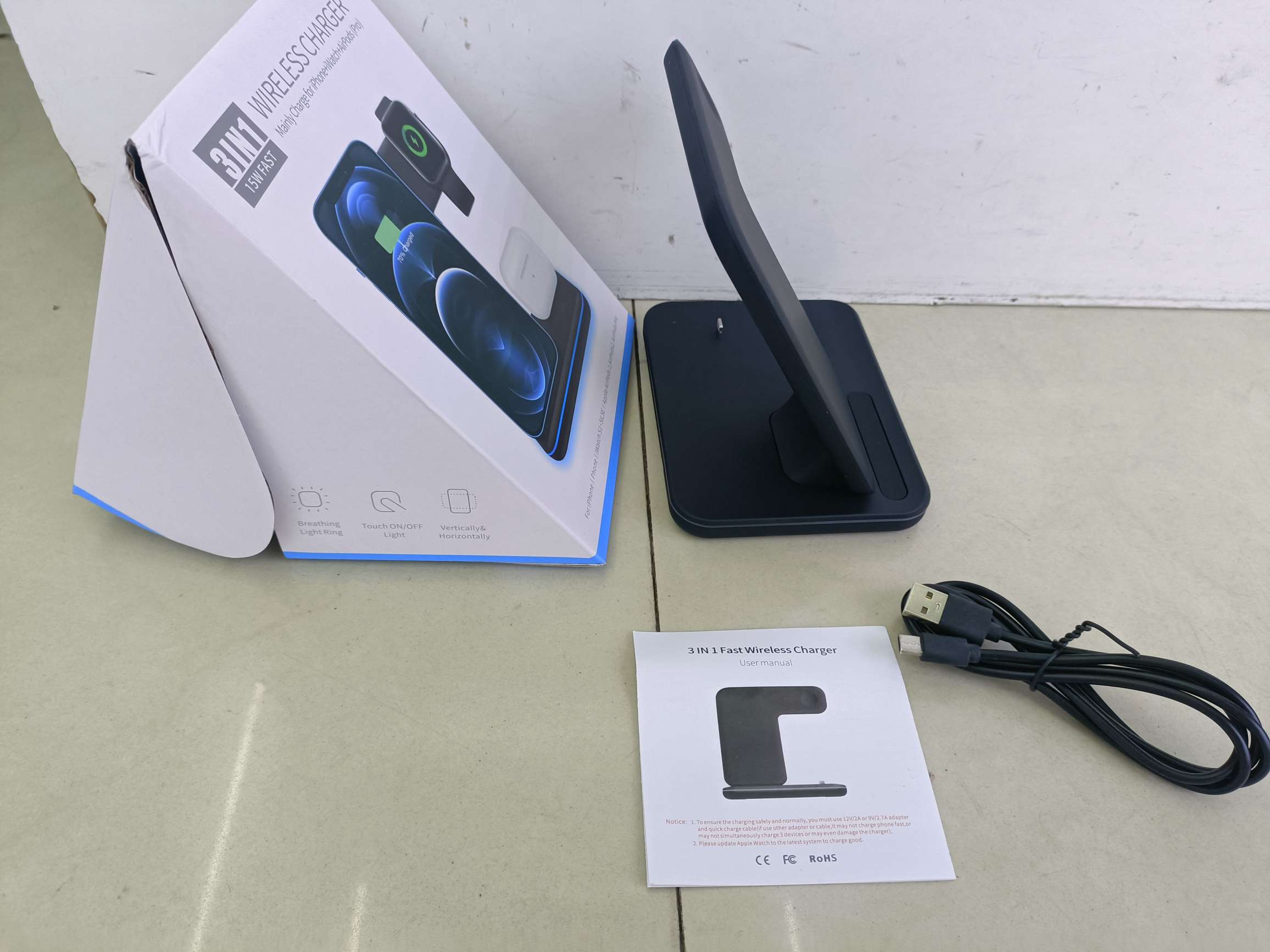 3-in-1 Wireless charging stand with Apple Plug Mobile Phone Wireless charging Mobile phone Wireless charging Headphone plug charging Application Scenario