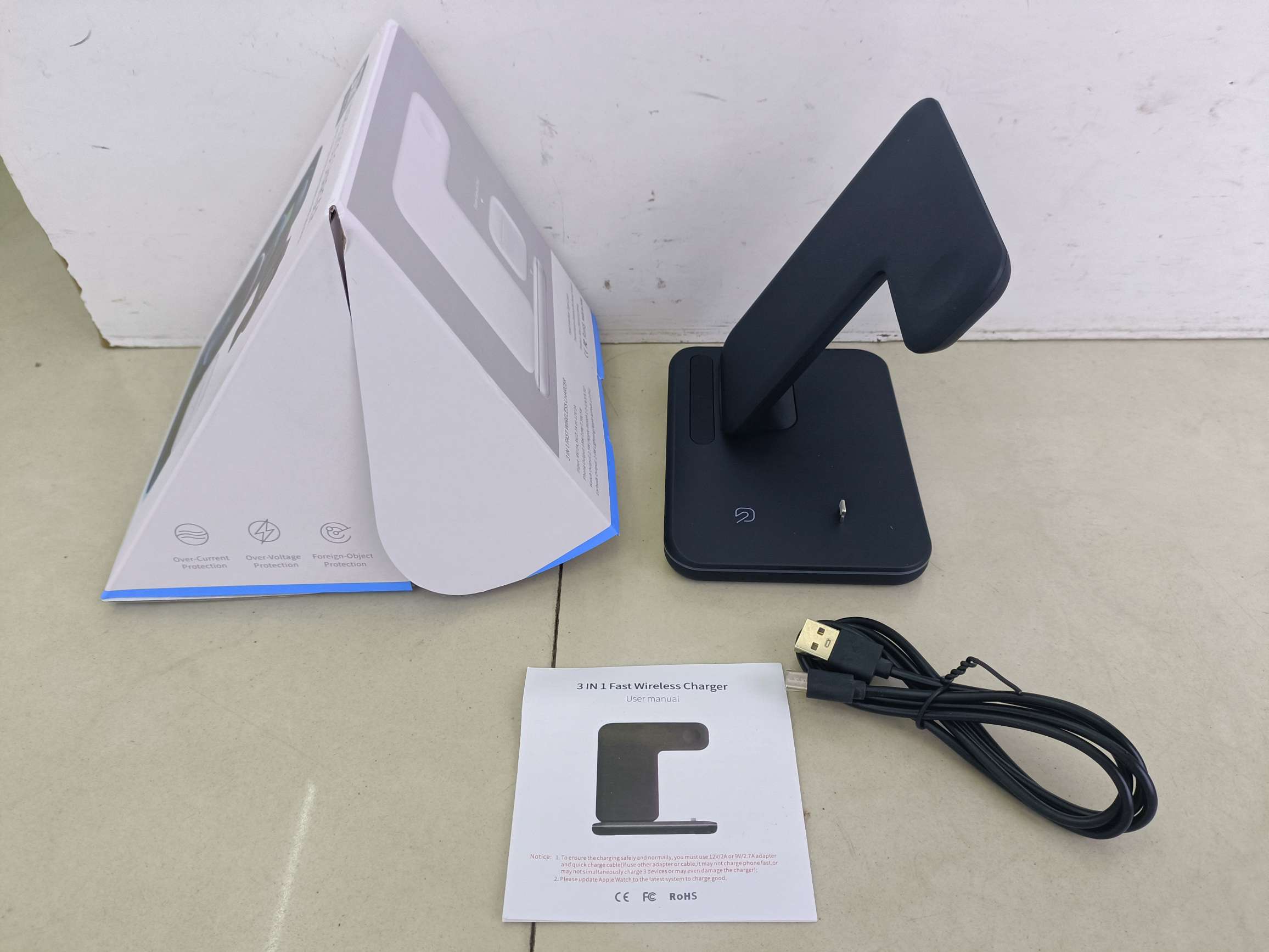 3-in-1 Wireless charging stand with Apple Plug Mobile Phone Wireless charging Mobile phone Wireless charging Headphone plug charging details Picture
