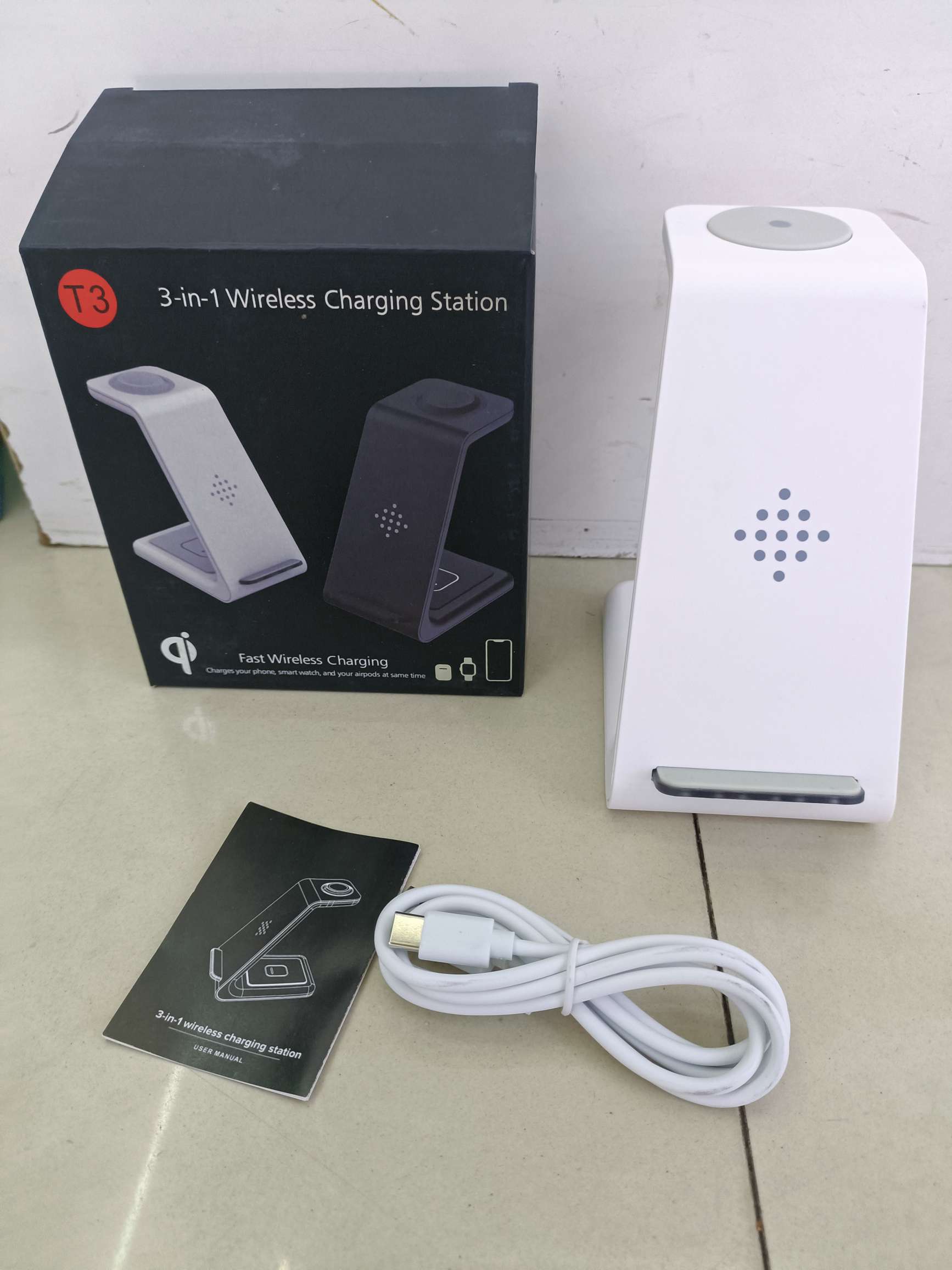3-in-1 wireless charging stand can charge mobile phone headset watch