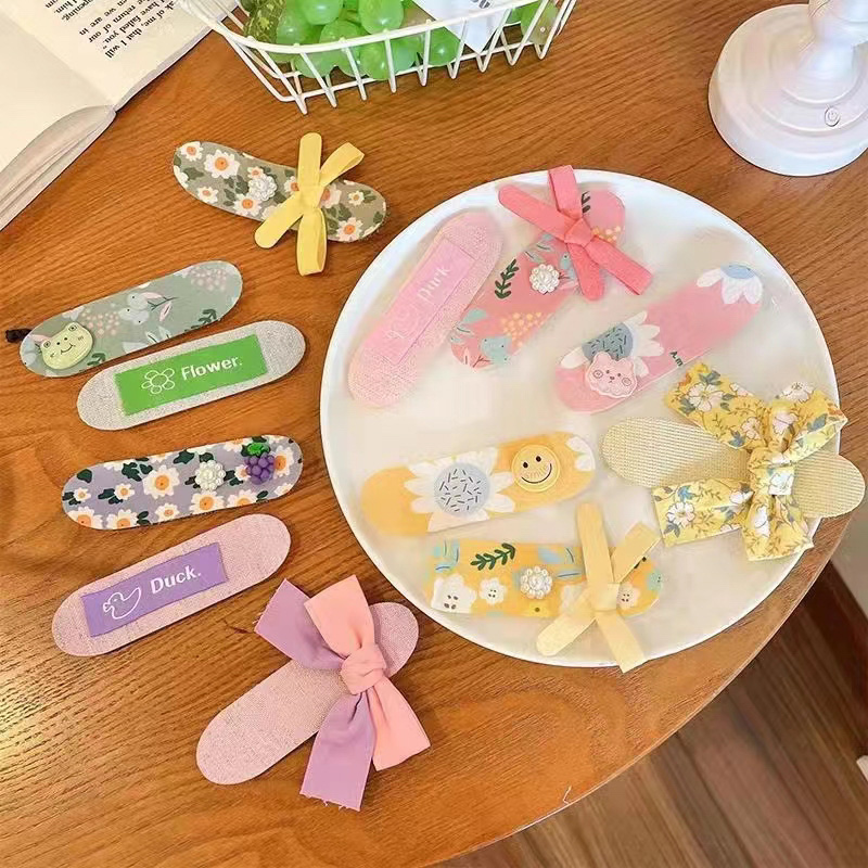 Children's Cute Velcro 3-Piece Set 3 Application Scenario