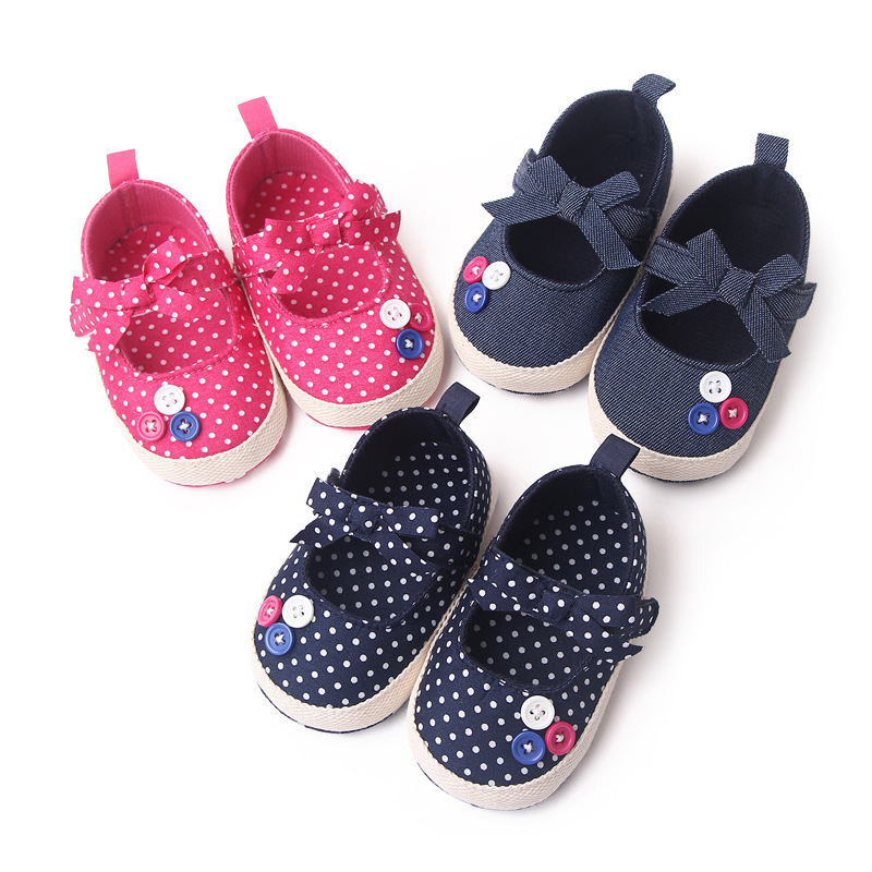 Baby shoes 0-1 year old fashion button soft bottom walking shoes