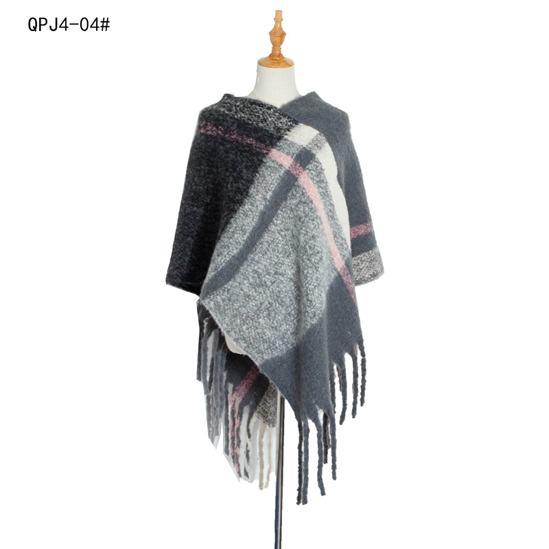Cross-Border Europe And The United States Style New Autumn And Winter Thickened Women's Shawl Loop Yarn Coarse Tassel Matching Color Pullover Cape Application Scenario