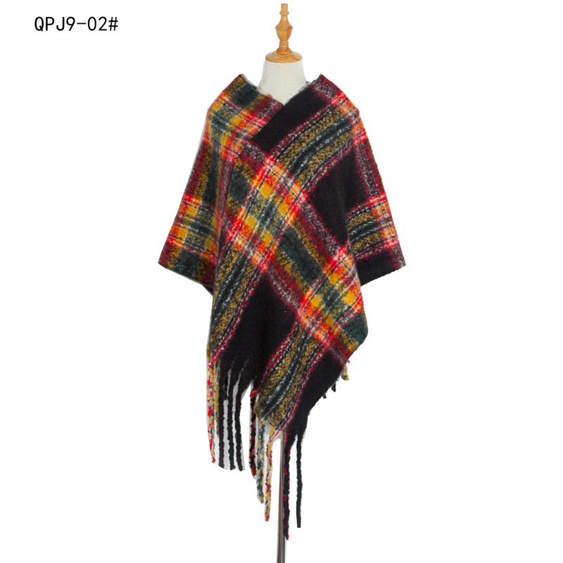 Cross-Border New Autumn And Winter Thickened Shawl Foreign Trade Europe And The United States Style Lady Fine Checkered Coarse Fringe Mantle details Picture