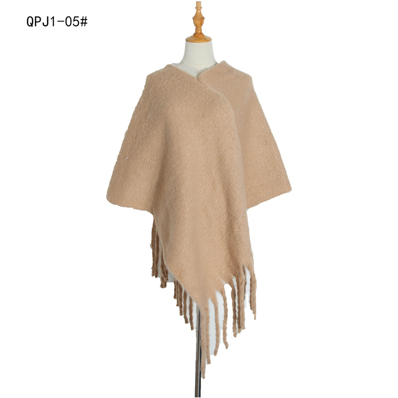 Cross-Border Exclusively For Europe And The United States Wind Manufacturers Direct Autumn And Winter Circle Yarn Women's Solid-Color Shawl Thick Flow Comb Thickened Cloak Item Picture
