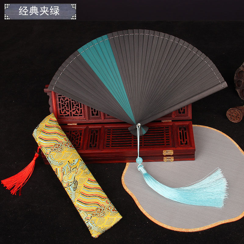 16Cm Matte Paint All Bamboo Color Folding Fan Hanfu Cheongsam Catwalk Dance Easy To Open And Close Summer Exquisite Gifts Folding Fan Classical Chinese Style Han Fashion Products Application Scenario