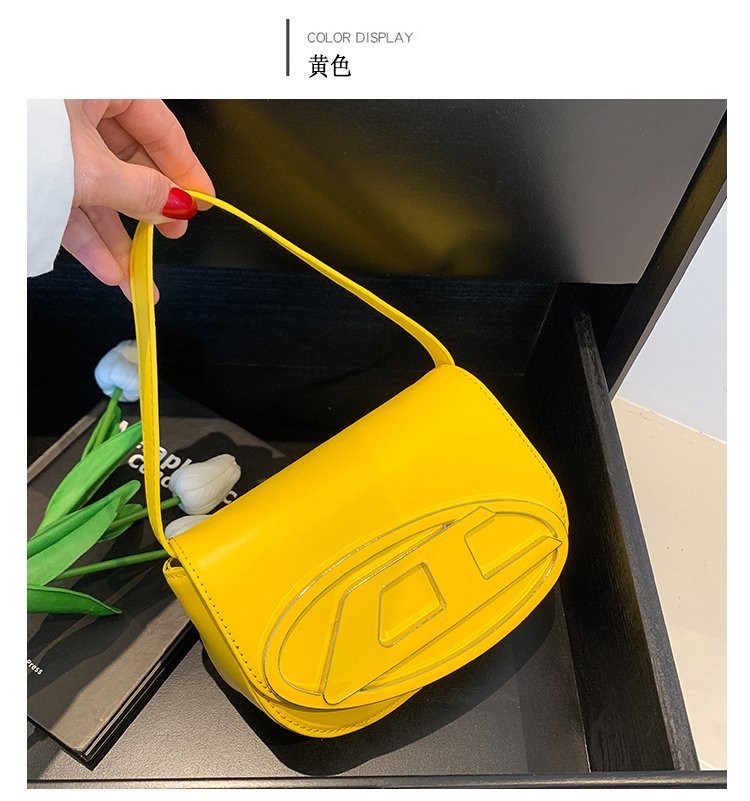 爆款厂家直销手提包糖果色潮牌斜挎包腋下包详情5