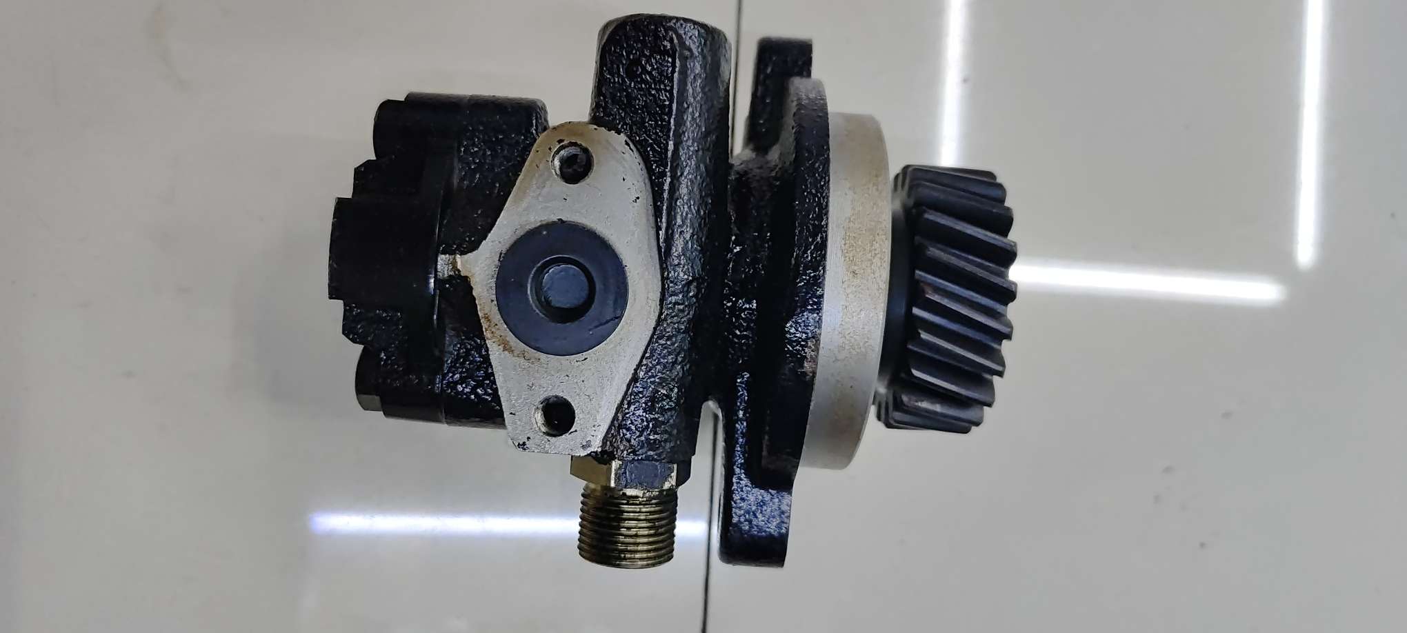14670-Z5607 Steering Pump Specification drawing
