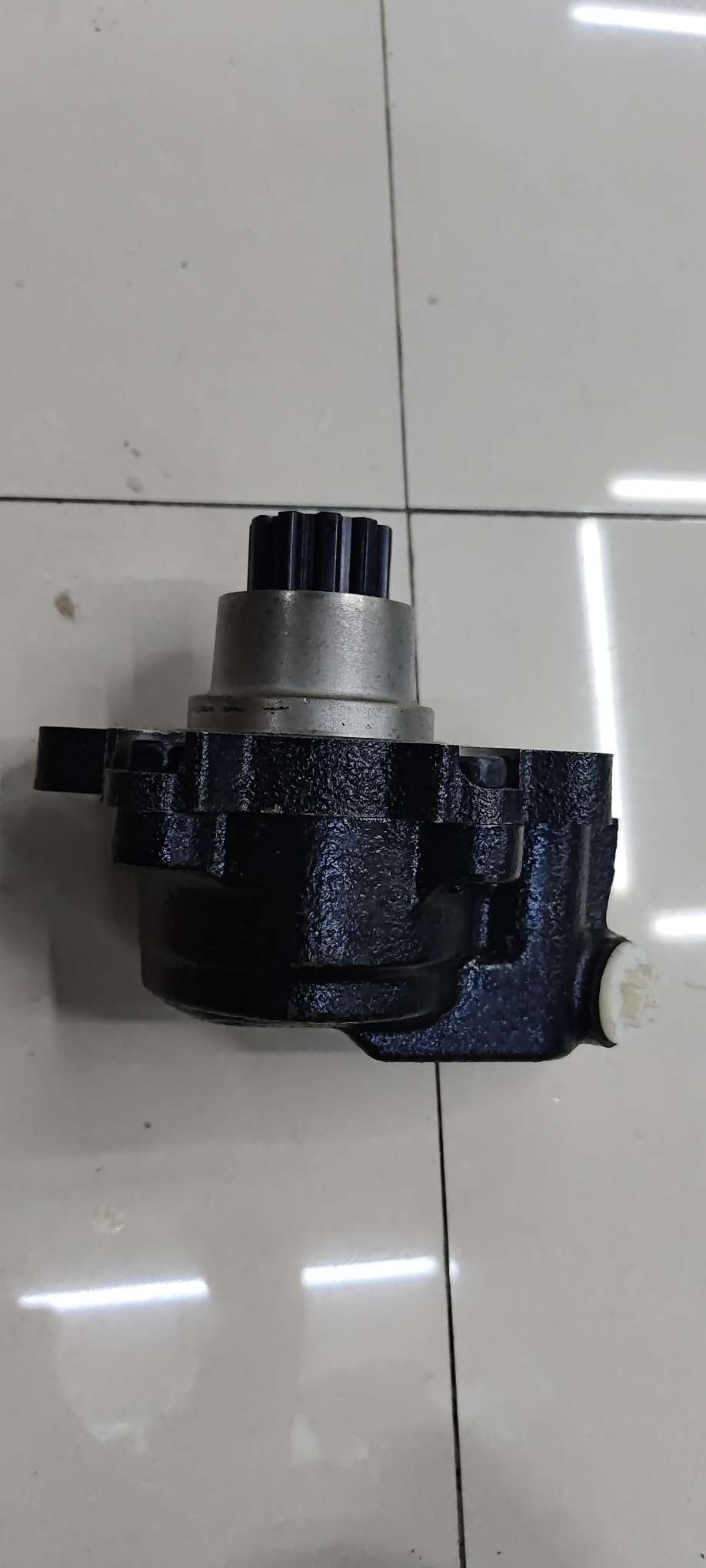 Supply 14B 44320-87304 Steering Booster Pump To-Yo-Ta Coster, Dyna Specification drawing