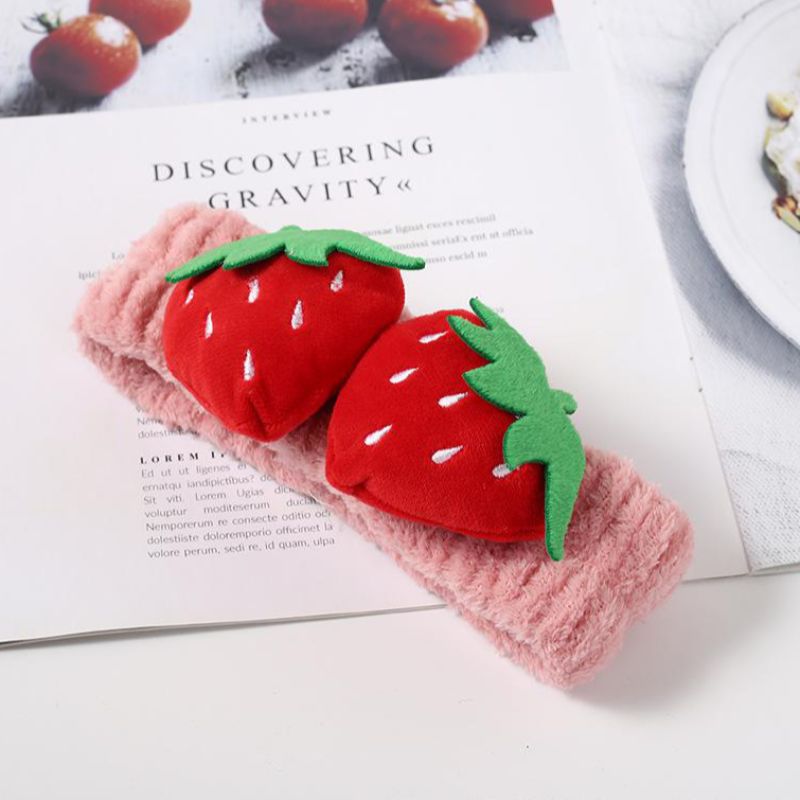 厂家批发 韩版简约可爱两颗草莓法兰绒头带 化妆洗脸必备单品详情5
