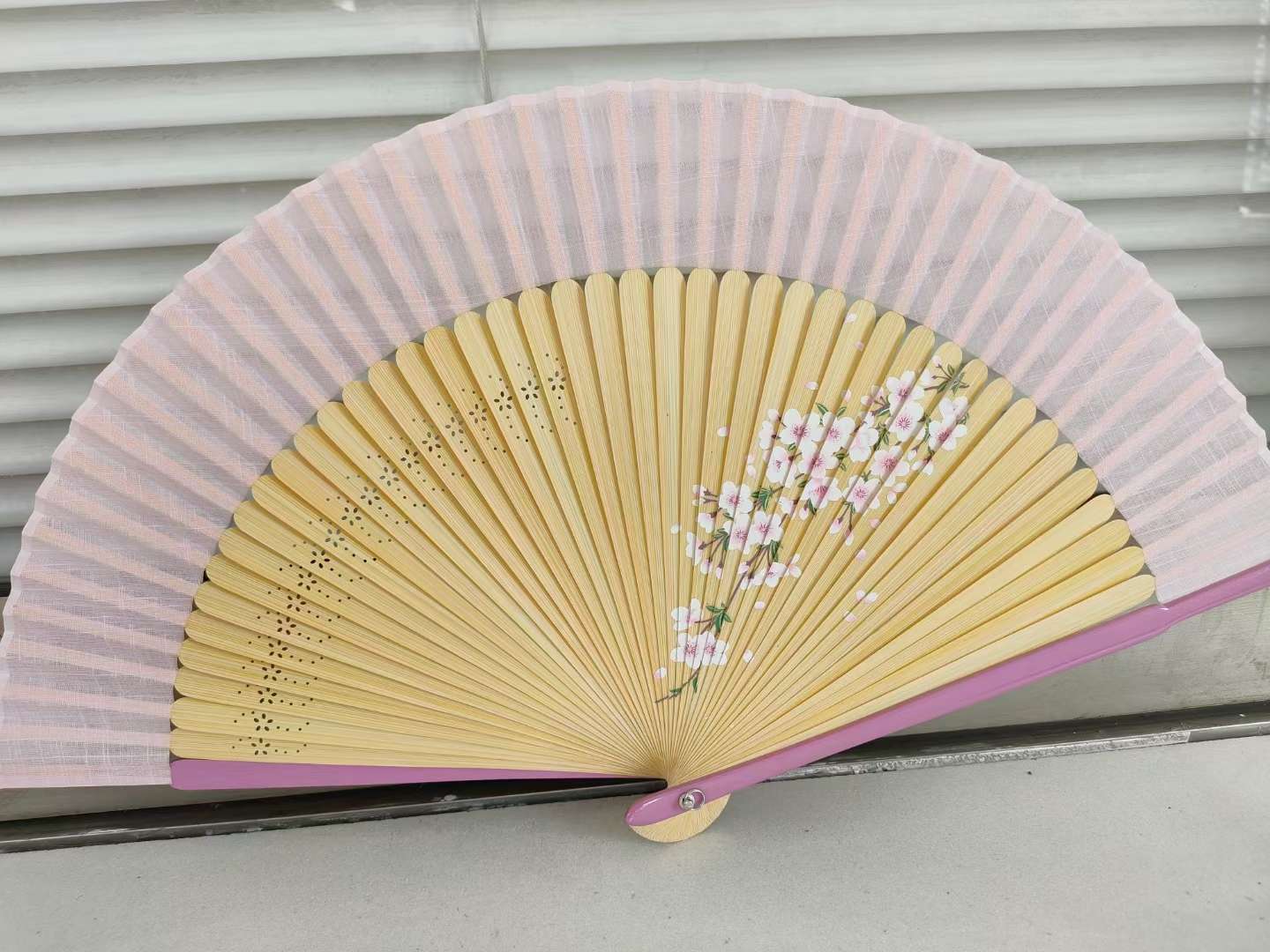 Women's Bamboo Cotton Hand-Painted Large Row Fan Summer Portable Folding Fan Japanese Hanfu Cheongsam Runway Folding Fan Chinese Ancient Style Gift Fan Bamboo Cotton Fan Head Green Dance Fan