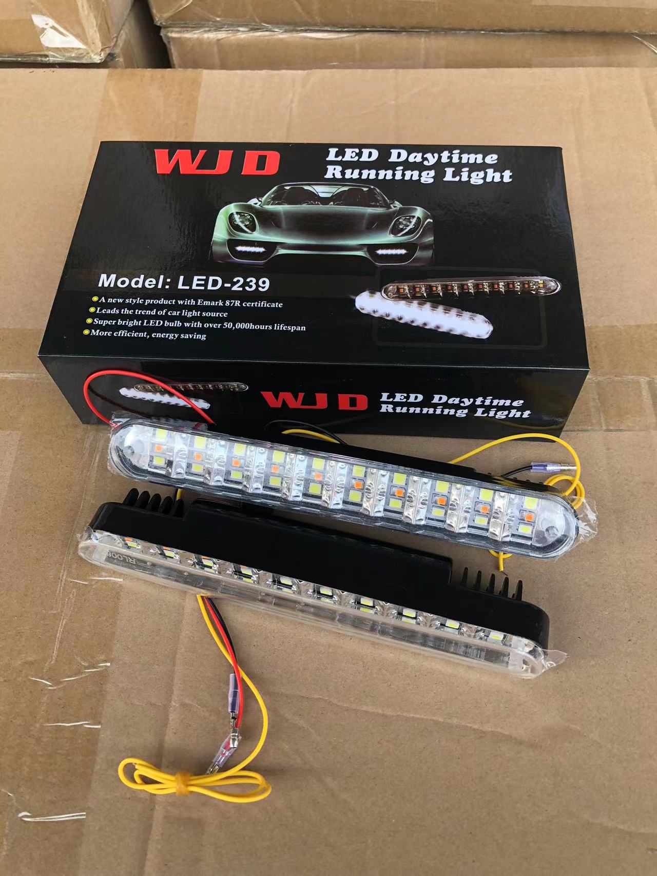 Car led daytime running lights, ultra-bright dual light strip turn signal decorative lights, WJD export model 30 lights details Picture