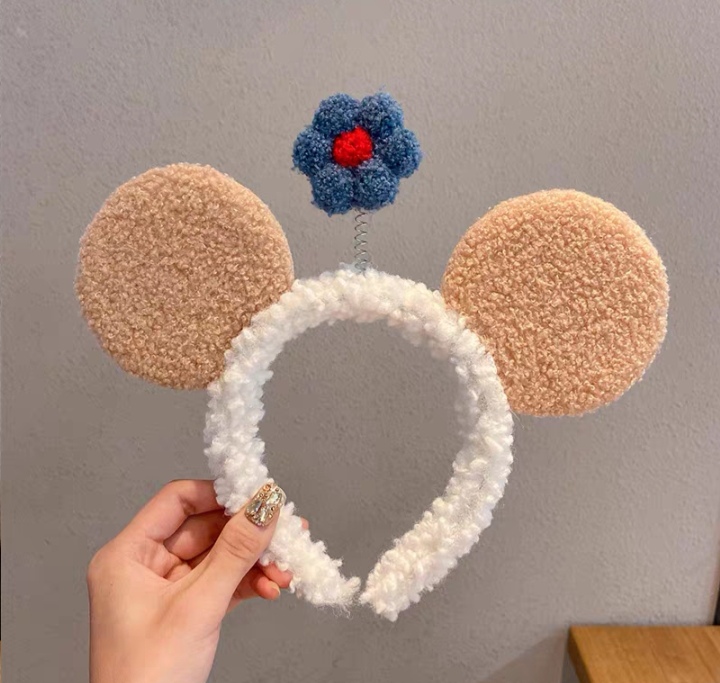 Mickey Sunflower Headband Face Wash Headband Six Colors Application Scenario