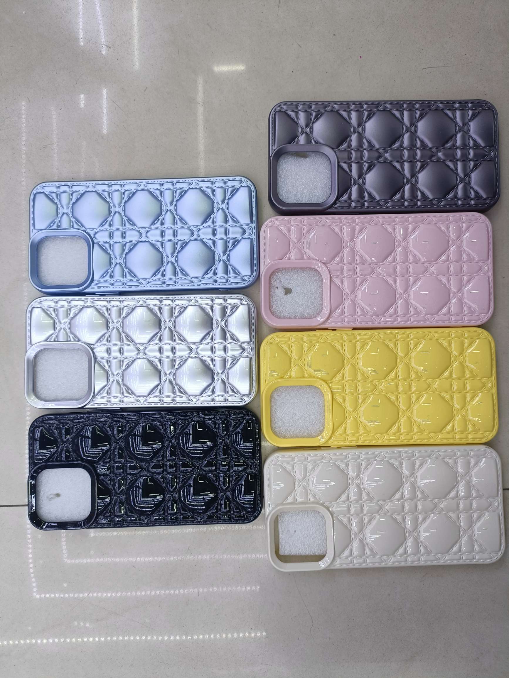 Plaid phone cases can be paired with accessories