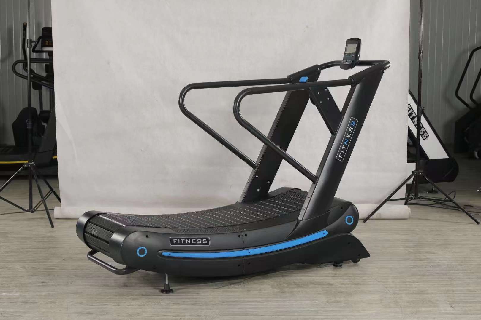 Non-Powered/Non-Powered Treadmill Commercial Exercise Equipment Is Not Powered Or Plugged In Item Picture