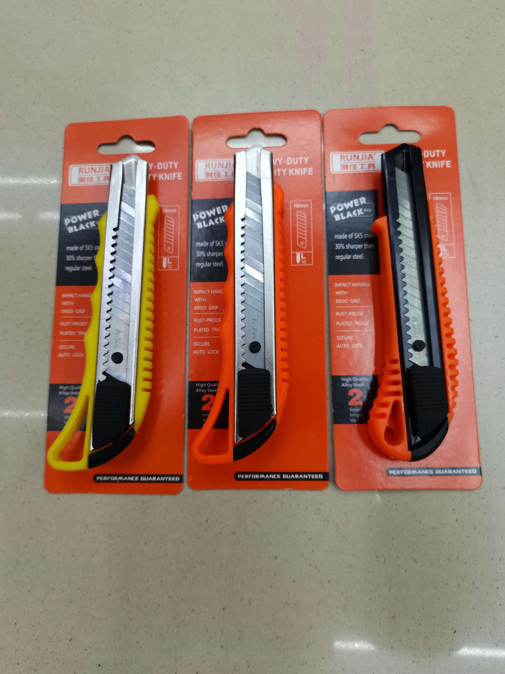 Utility knives, paper cutting knives, wallpaper knives, woodworking knives, hardware tools, knives and scissors Item Picture