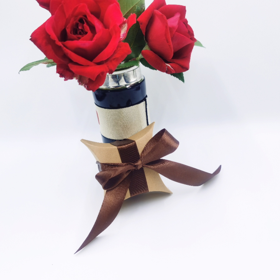 Kraft Paper Box Jewelry Folding Father-Mother Love Children's Day Gift Box Exquisite Gift Set details Picture