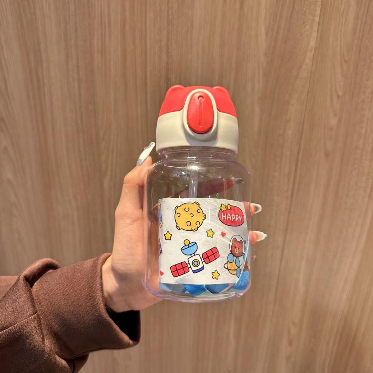 Little Bear Head Summer water cup, high appearance level, large capacity, cute sticker, backpack, water bottle for students Application Scenario