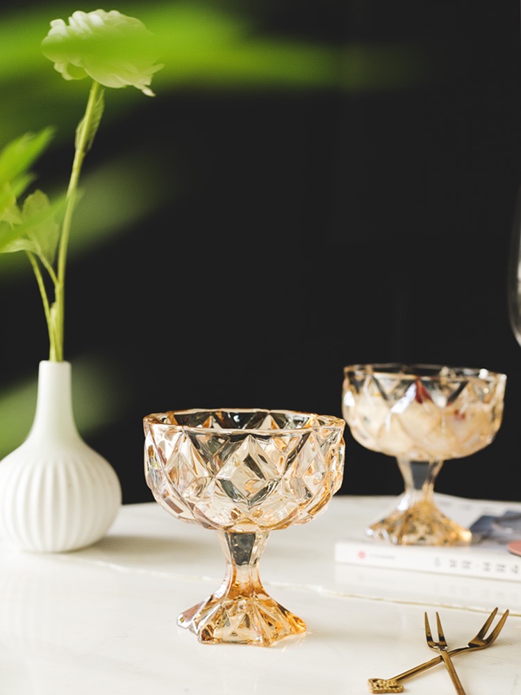 Light Luxury Yellow Glass Ice Cream Cup Ice Cream Cup Fruit Dessert Salad Cup Thickened Breakfast Cup Seven Life Amber