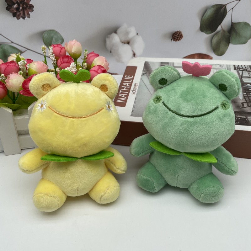 可爱五彩蛙毛绒公仔钥匙扣青蛙玩偶挂件汽车钥匙挂饰娃娃机批发详情3