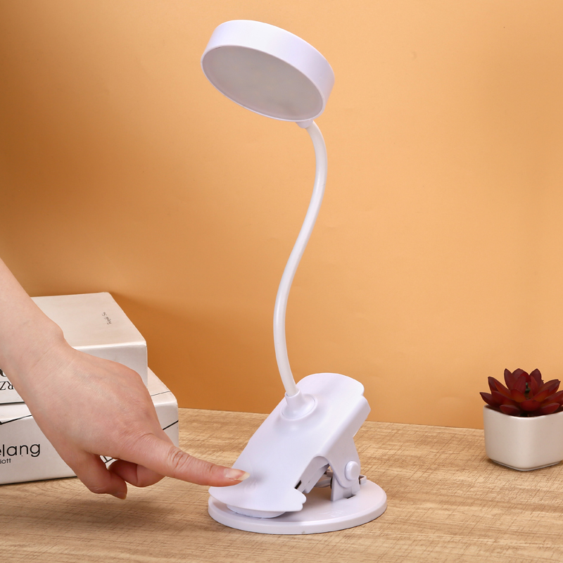 Clip Charging Warm Light Desk Lamp Eye Protection Desk Learn Charging And Plug-In Dual Use Bedside Lamp Usb Lamp Three Dimming details Picture