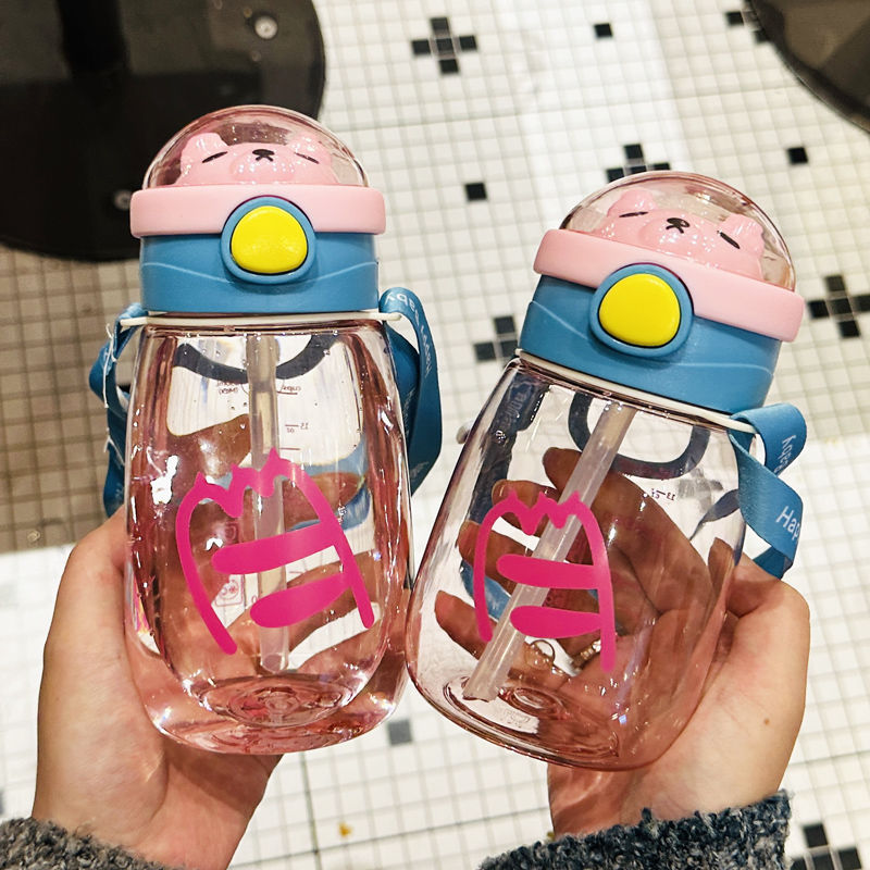 Straw cup for girls, children, school, boys, kindergarten students, high appearance level, little bear plastic cup, summer water cup, 550ml undefined