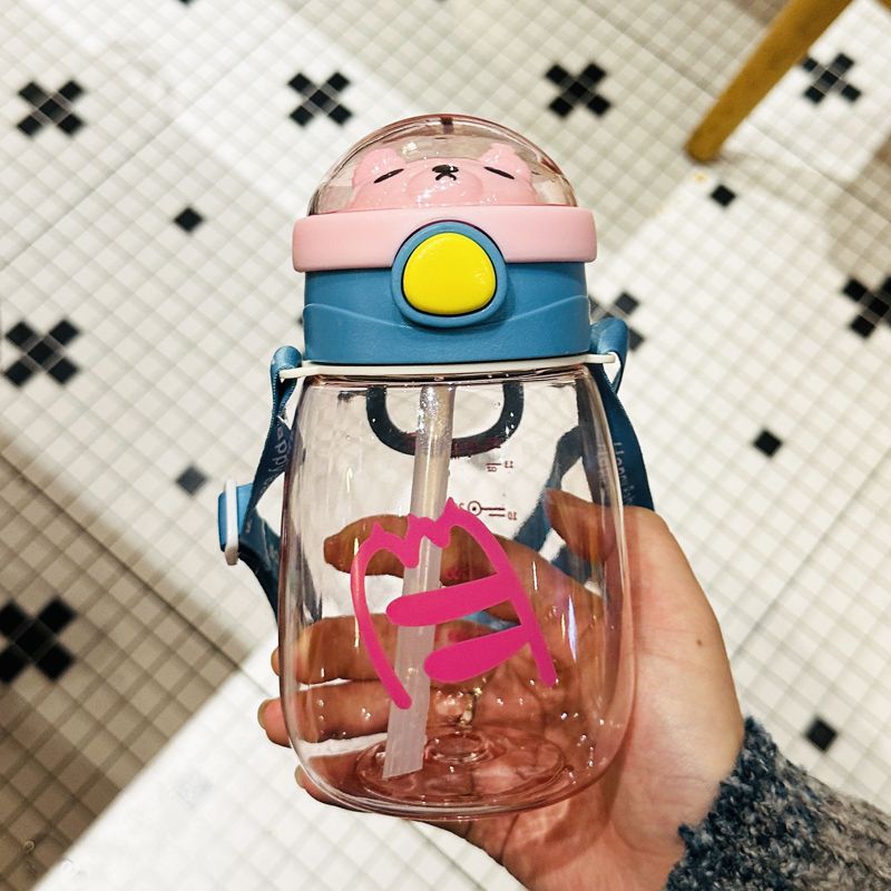 Straw cup for girls, children, school, boys, kindergarten students, high appearance level, little bear plastic cup, summer water cup, 550ml undefined
