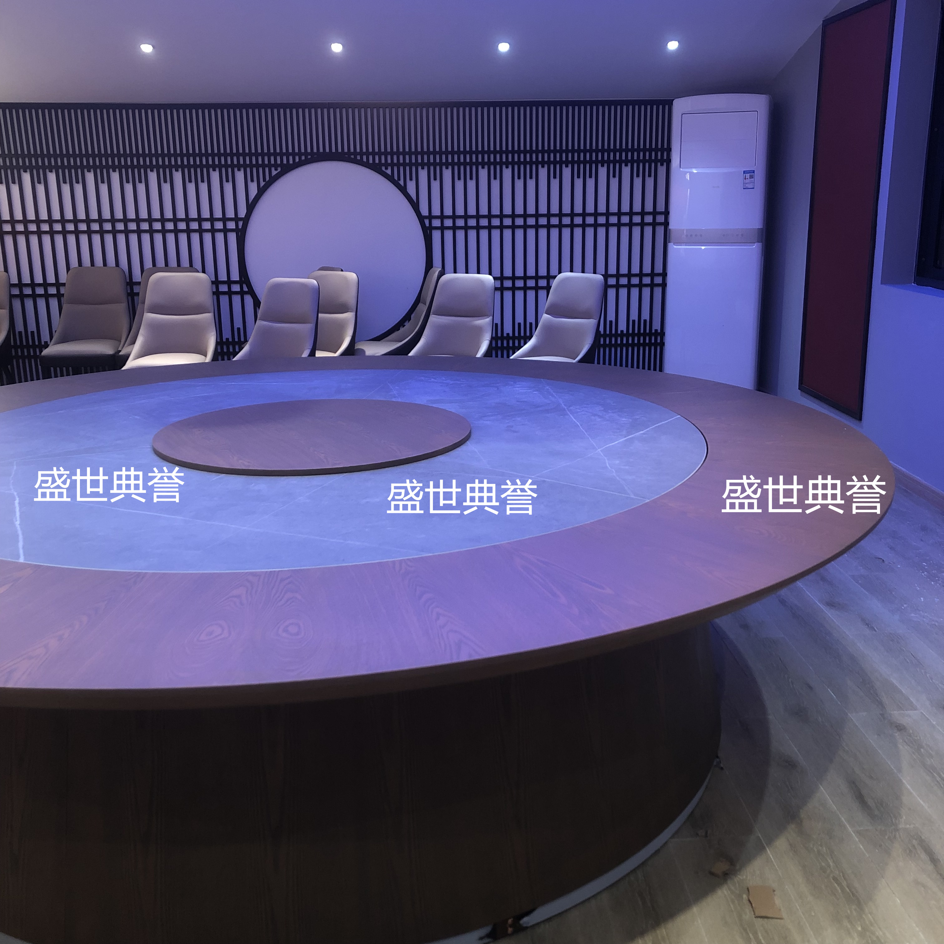 上海高端会所现代轻奢电动餐桌海鲜酒店包厢升降机芯桌面齐平圆桌图