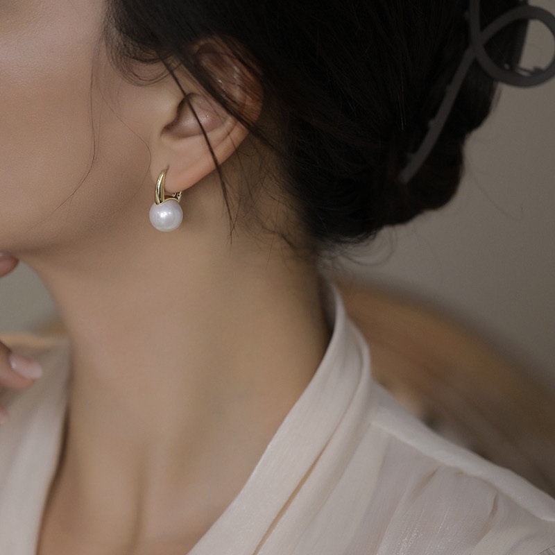 Korean Retro Atmosphere Herben Series Pearl Ear Buckle Temperament Metal Light Luxury High-Grade Earrings Fate Season