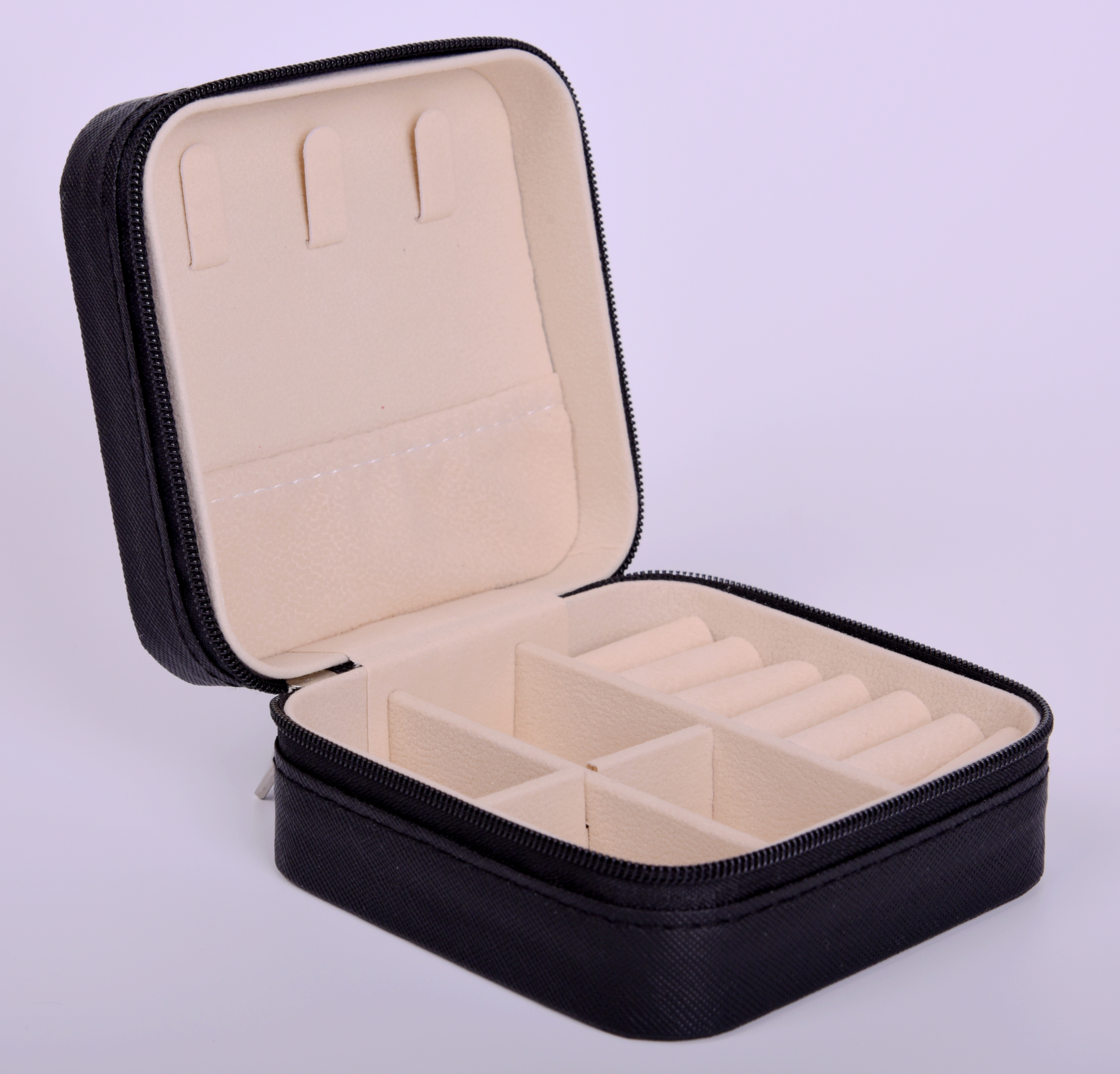 Fabric Multi-Purpose Jewelry Box Makeup Jewelry Storage Box Zipper Portable details Picture