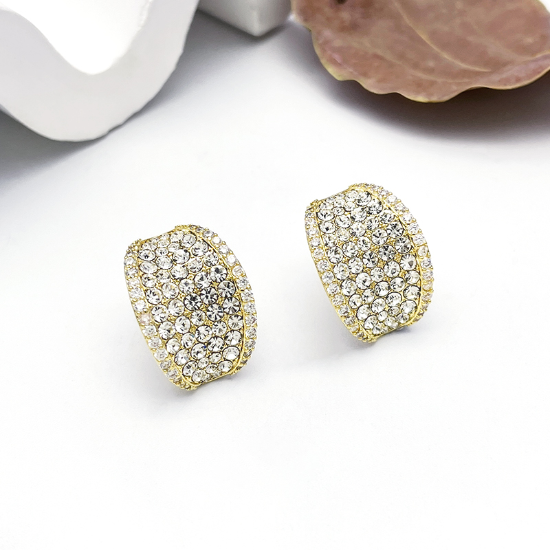 Obi new S925 silver needle earrings wholesale fashion female earrings temperament simple everything with Japanese and Korean personality details Picture