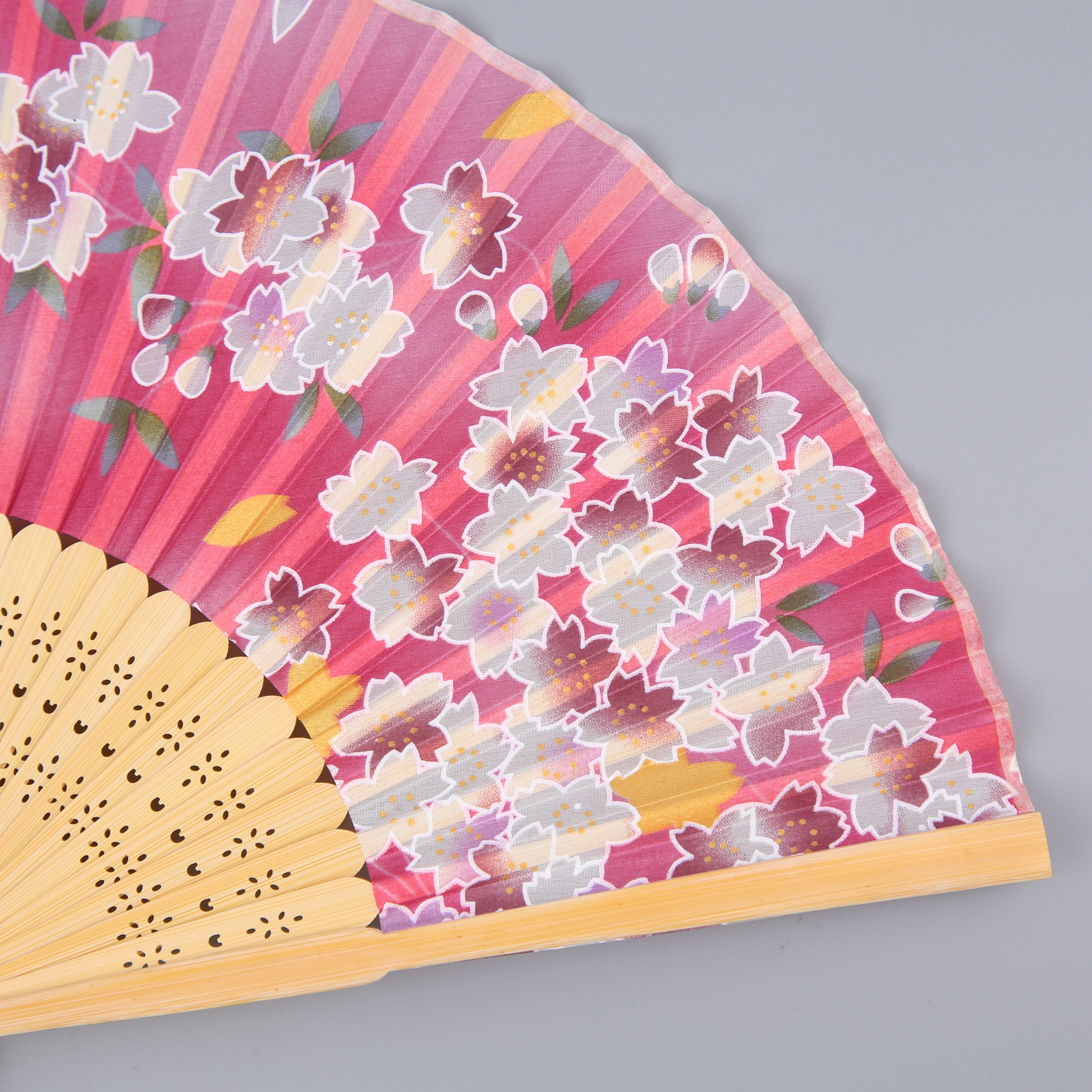 6-Inch Women's Silk Folding Fan Antique Silk Folding Fan Japanese Silk Folding Fan Summer Portable Folding Fan Hanfu Cheongsam Folding Fan Kimono Folding Fan Business Gift Advertising Custom Folding Fan Dance Decoration Specification drawing