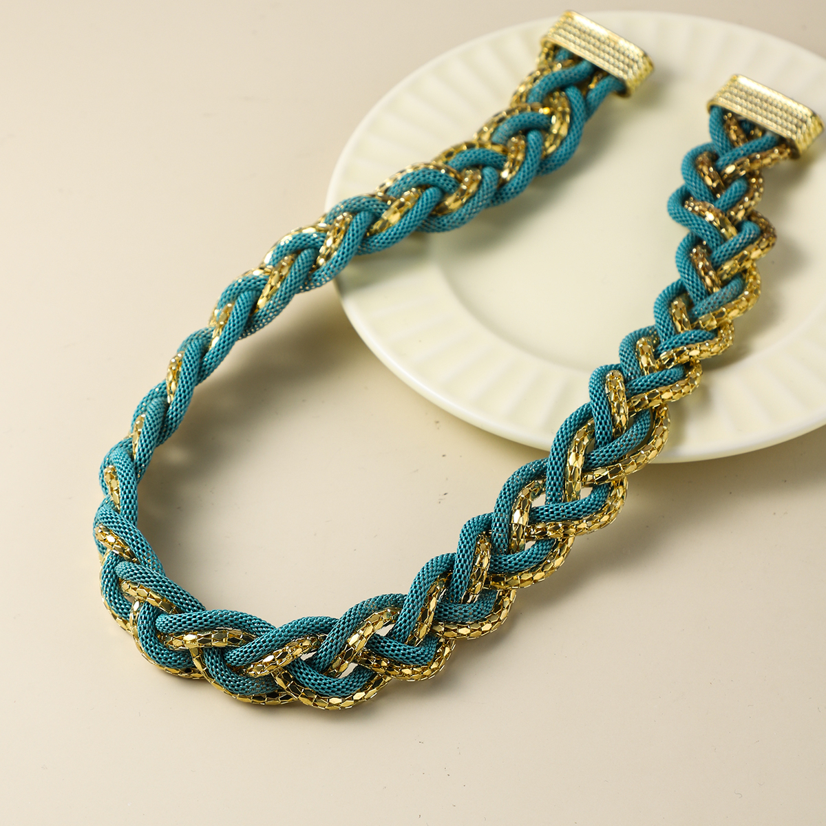 European and American Bohemian chain twist necklace fashion Korean fashion necklace