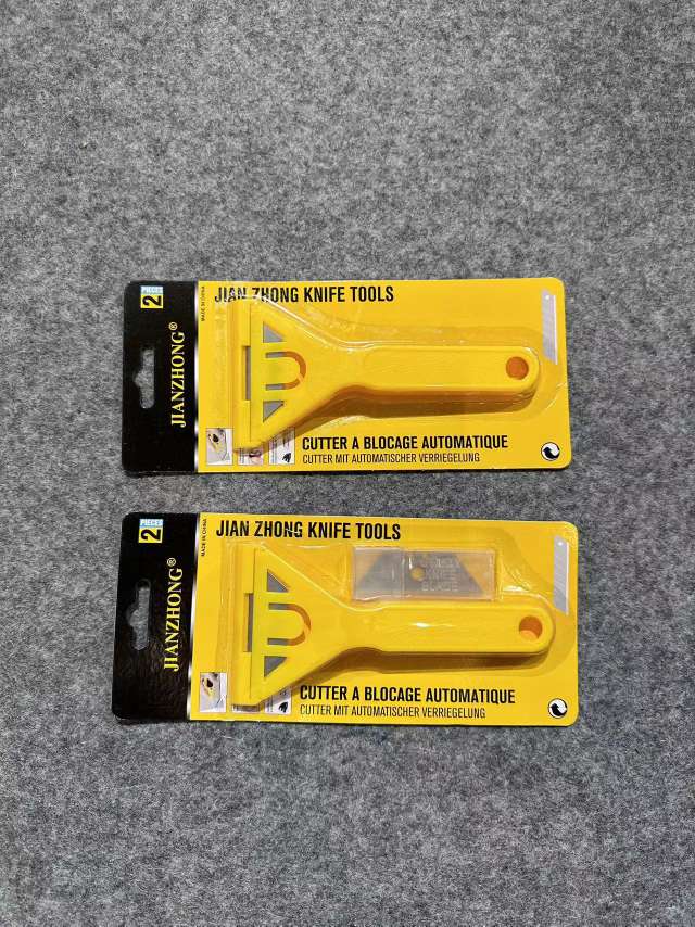 Department store hardware tools, utility knives, knives, scissors, paper knives, wallpaper knives, woodworking knives details Picture