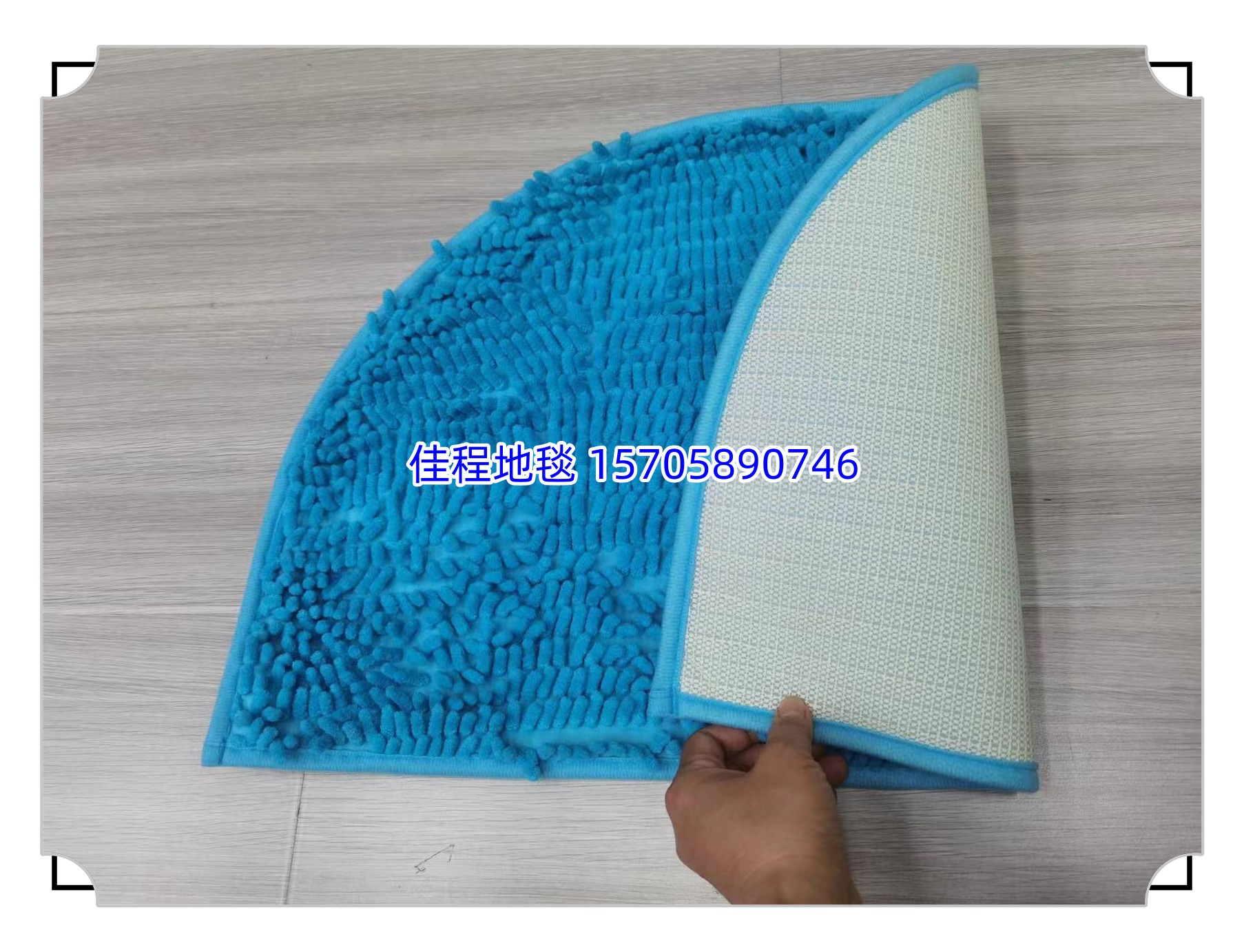 Semi-circular long-haired Chennel floor MATS, water-absorbing and anti-slip MATS, door MATS, foot MATS, entrance MATS, kitchen MATS, and bathroom door MATS are available in multiple colors. The hair length is 2.2cm, the product quality is good, and the size is 40*60cm Application Scenario