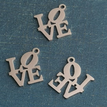 Cross-border stainless steel jewelry hollow-out love letter pendant diy titanium steel pendant necklace jewelry accessories for women