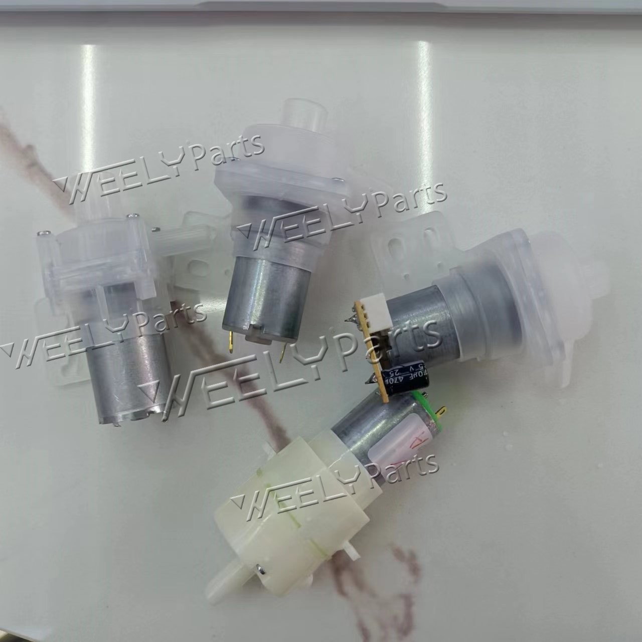 饮水机电水壶热水瓶配件 抽水电机水泵左出水右出水水泵线
