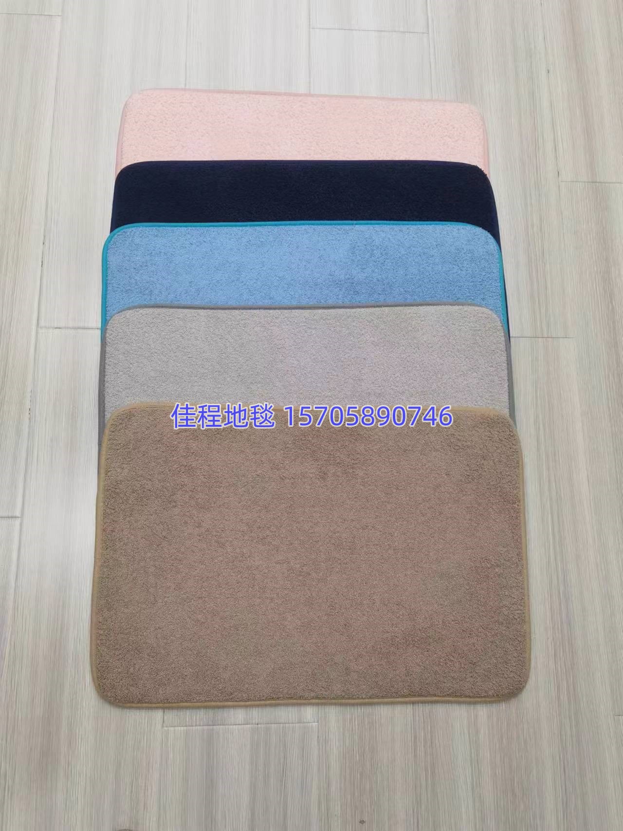Dot plastic base solid color Milanese velvet floor mat, foot mat, water-absorbing anti-slip mat, door mat, toilet three-piece set, bathroom combination mat, standard 5 colors, size 50*80/50*40/40*38cm Application Scenario