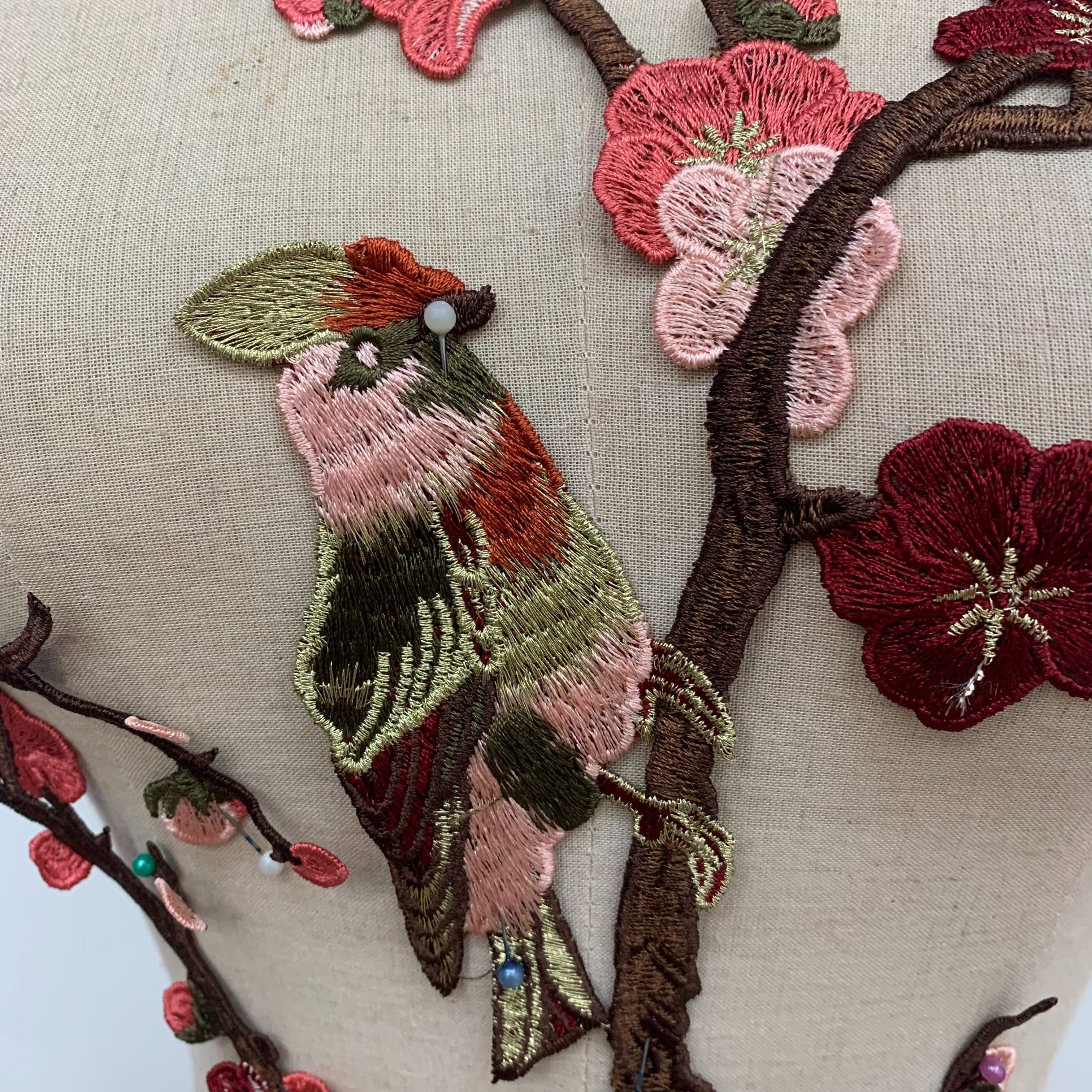 Chinese-style plum blossom and bird embroidery patchwork for cheongsam and Hanfu decoration pic 8